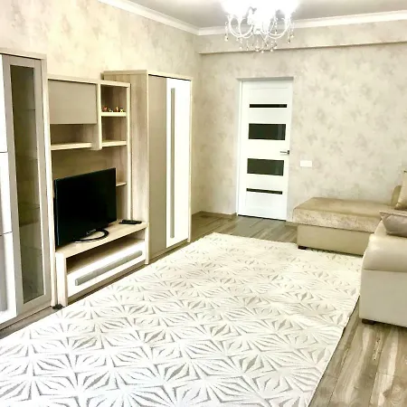 Center Apartment On Albisoara Street Chişinău Esterno foto