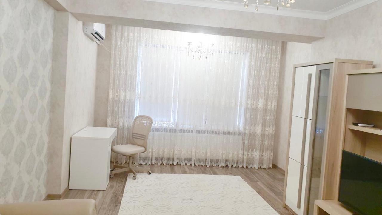 Center On Albisoara Street * Chişinău