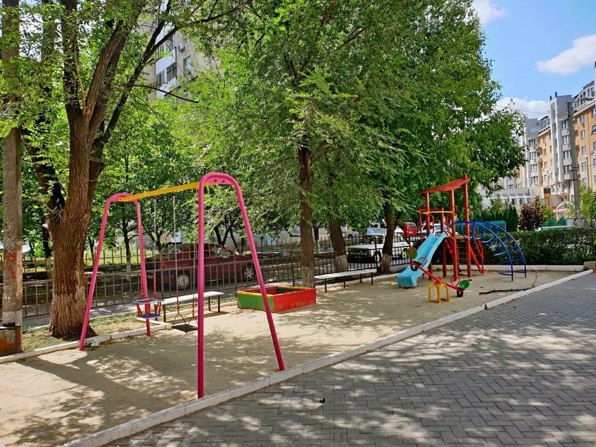 Center On Albisoara Street *